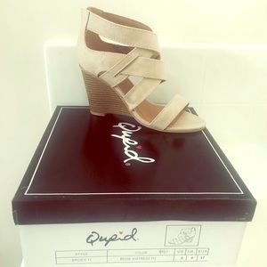 Beige distressed suede wedge
